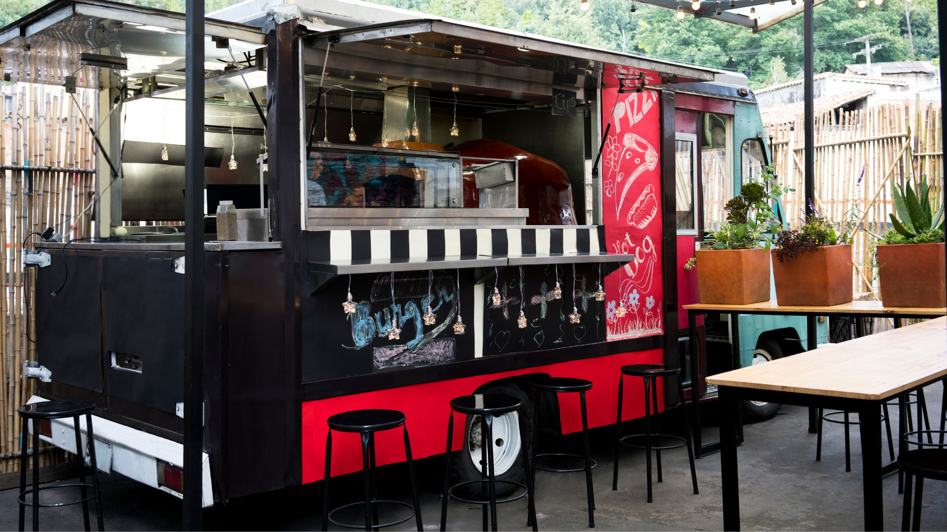 Building a Custom Food Truck or Pre-Owned: The Best Choice for Your Business