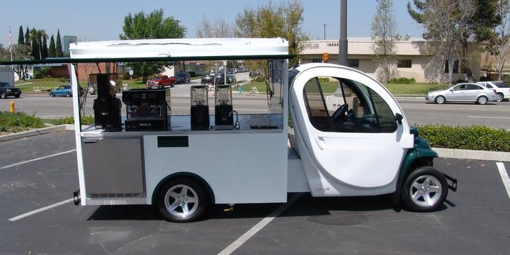 What Is a Mini Food Truck and Why You Should Start One?