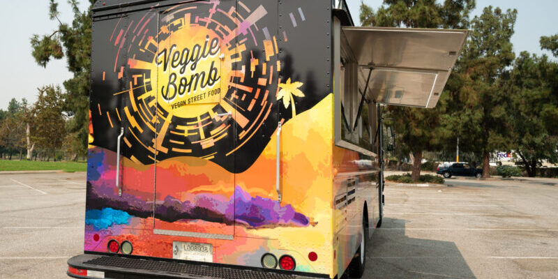 Food Truck Design Tips: Create a Mind-Blowing Vinyl Wrap